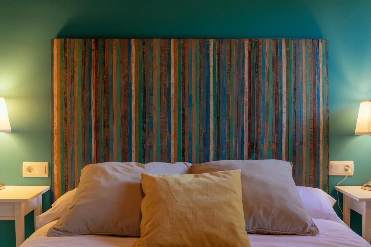 La Borda De Chelis Guest House Broto Bagian luar foto
